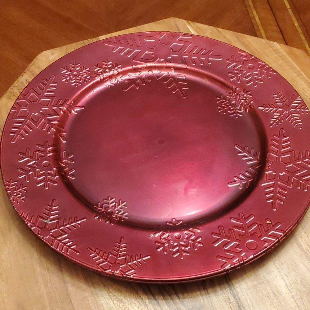 2 ASHLAND CHARGER PLATES - Picture 2 of 4